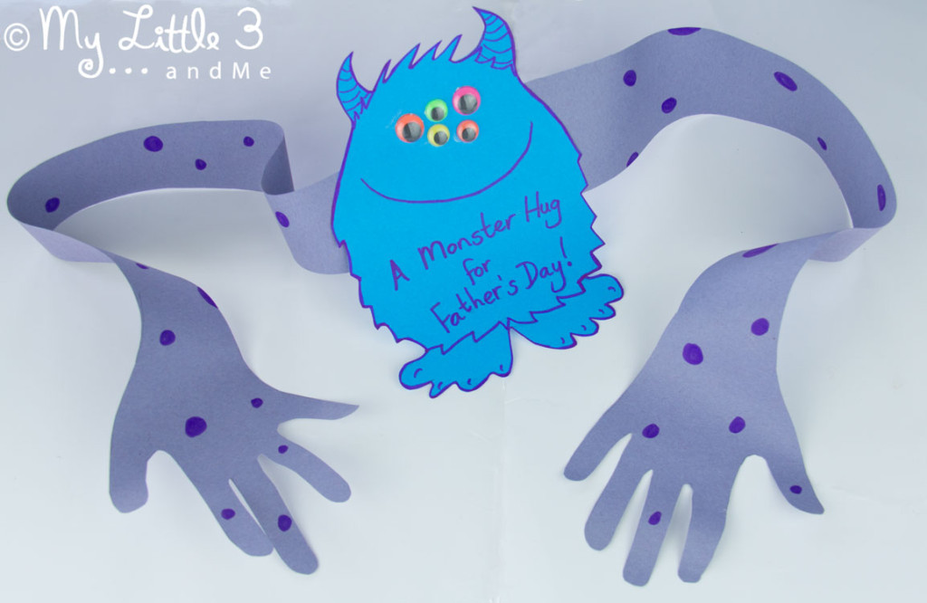 A super cute Father's Day card for the children to make for Daddy.  A "Monster Hug" from Daddy's little monster!   (mylittle3andme.co.uk)